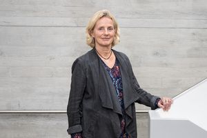 Prof. Dr. Elke Schierer